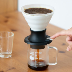 Hario V60 Ceramic Immersion Coffee Dripper