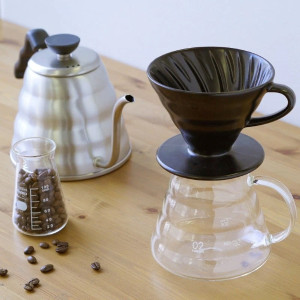 Hario V60 Dripper "Colour Edition" - Matt Black