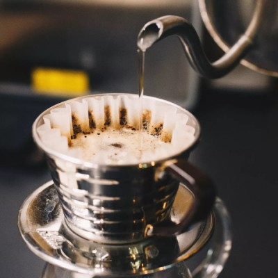 Kalita Wave Dripper 155 in Acciaio – 2 Tazze | 360Caffe Shop